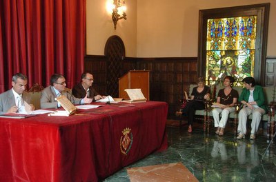 La presentació en facsímils ha tingut lloc al Saló del Retaule.