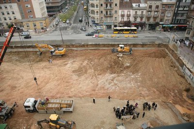 Una imatge de l'excavació del pàrquing..