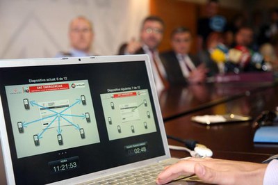 El sistema permet la notificació instantània i múltiple de qualsevol incidència en cas d'emergència..