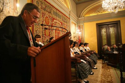L'alcalde de Lleida ha glossat els distingits amb les plaques i medalles i la figura del pregoner..