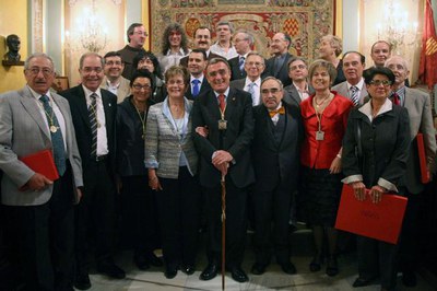 Plaques i medalles de la ciutat.