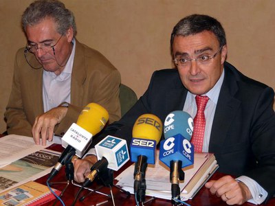 3) Ros i Costa han fet balanç de l'activitat de la Fundació.