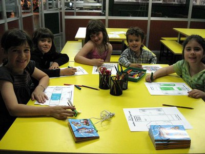 3) El Museu Roda Roda ha ofert servei de guarda d'infants.