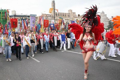 4) Cercavila fins als Camps Elisis.