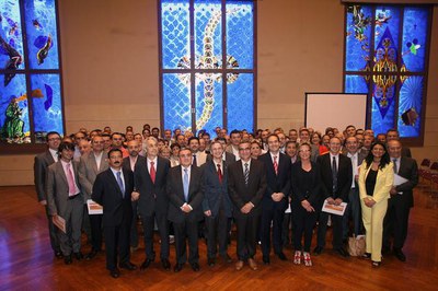 150 persones de diferents entitats, col·legis professionals i organismes lleidatans, han assistit a la presentació del projecte..