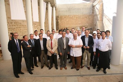 El xef Santi Santamaria ha apadrinat la iniciativa..