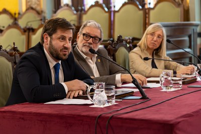 L'adjunt a la presidència del Lleida CF, Marc Torres, ha agraït el treball conjunt amb l'Arxiu Municipal..