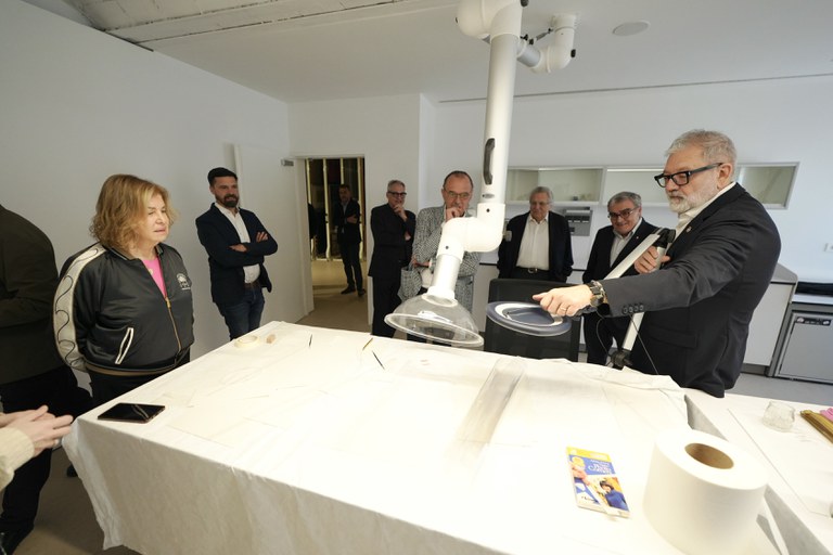 Els quatre darrers alcaldes de Lleida han pogut descobrir el nou equipament cultural