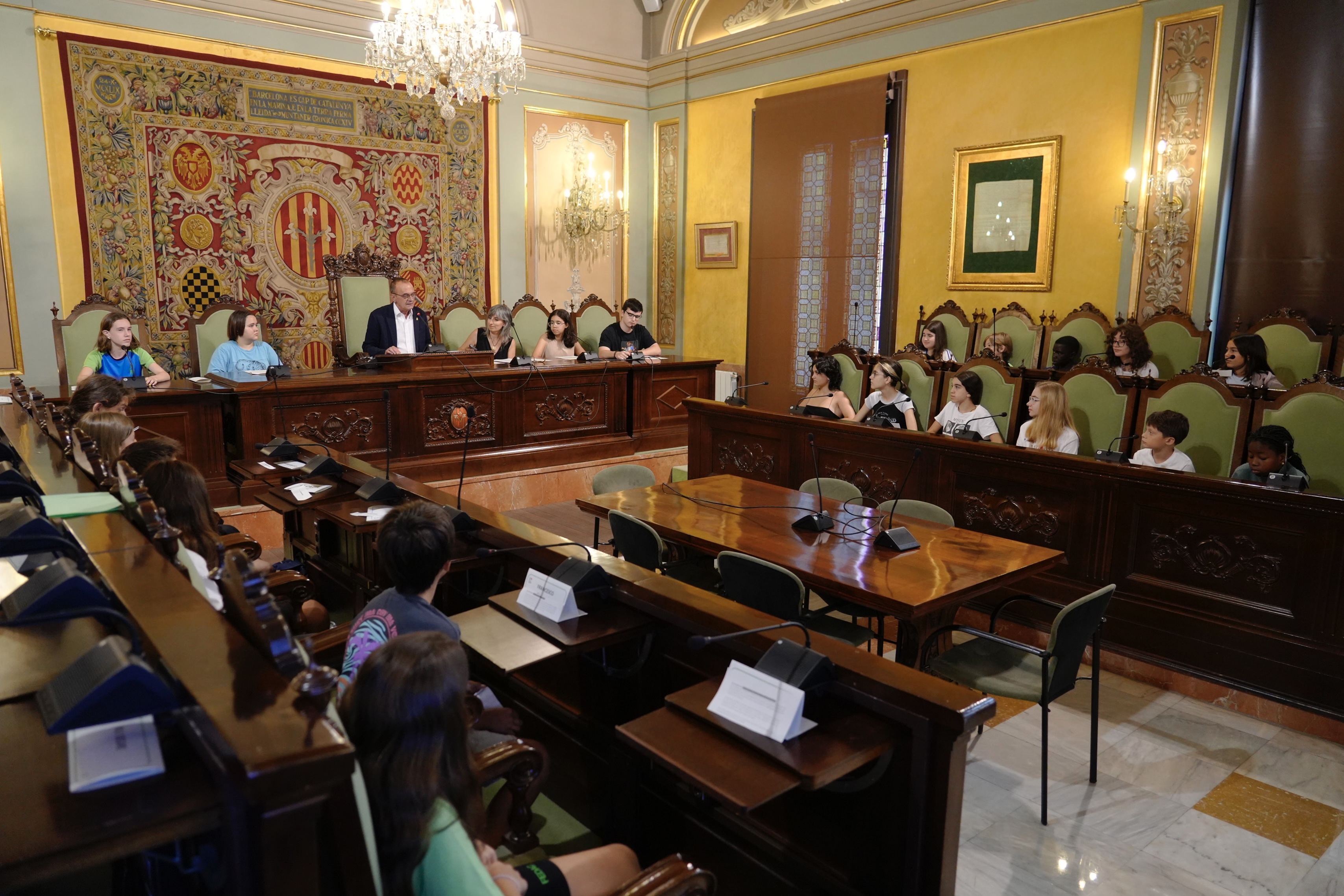 El Saló de Sessions de la Paeria ha escoltat les propostes de les nenes i els nens de Lleida que participen en el Plenari