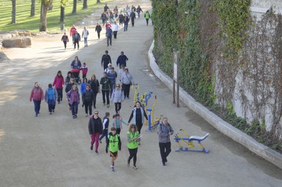 La Paeria ha celebrat el Dia Mundial de l’Activitat Física i de la Salut amb una caminada popular aquest dijous al matí..