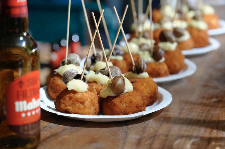 La cervesa i les tapes, amb productes de proximitat, són l'atractiu de CervisiaLleida