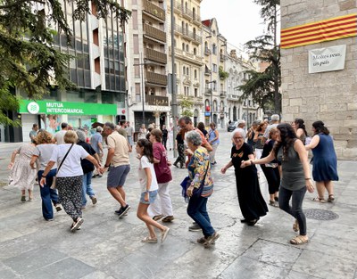 Ballades a Plaça a càrrec de Pere Romaní.