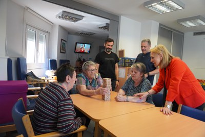 La iniciativa promou la socialització i facilita recursos per augmentar la relació amb els infants i joves.