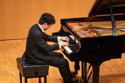 Concert avui a l’Auditori del pianista Kojiro Okada, guardonat amb el Ricard Viñes 2023..
