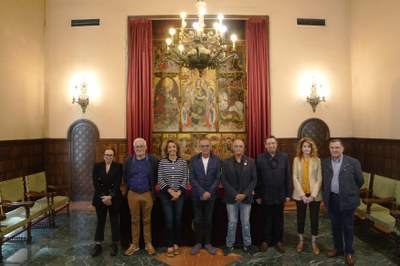 La signatura s'ha realitzat al Saló del Retaule de Paeria.