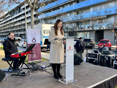 La tinenta d'alcalde Cristina Morón durant el seu parlament.