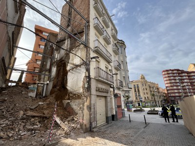 L'edifici afectat està situat al carrer Boters 25, al Centre Històric.