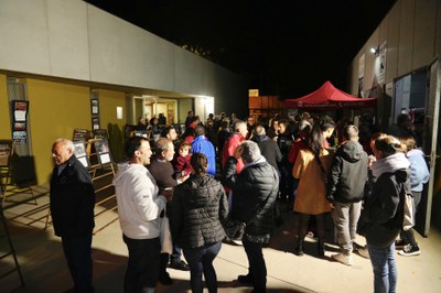 Centenes de persones no s'han volgut perdre l'aniversari.