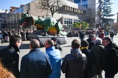 La comitiva encapçalada per la figura de Lo Marraco.