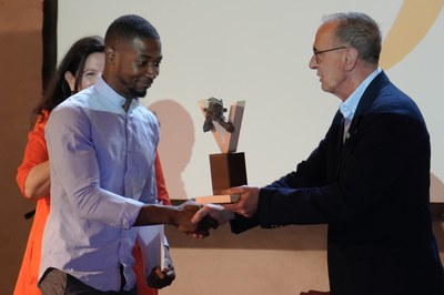 L'Associació Fruita amb Justícia Social ha estat una de les entitats guardonades..