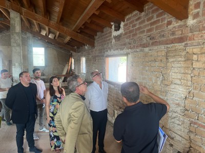 Larrosa, Talarn i Morón han visitat l'edifici de Torre Vicens, on s'han fet obres de consolidació i rehabilitació.