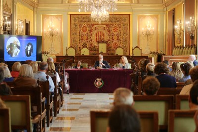 L'acte de donació del fons musical Ramon Bellmunt a l'Arxiu Municipal s'ha fet aquest dilluns a la Paeria..