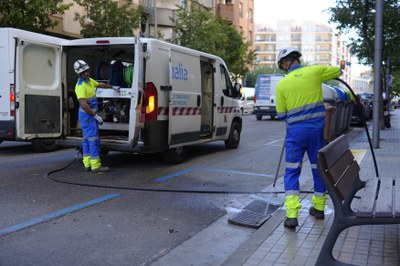 Tres dies de neteja intensiva al sector Universitat - Escorxador en el marc del Barri a Barri.