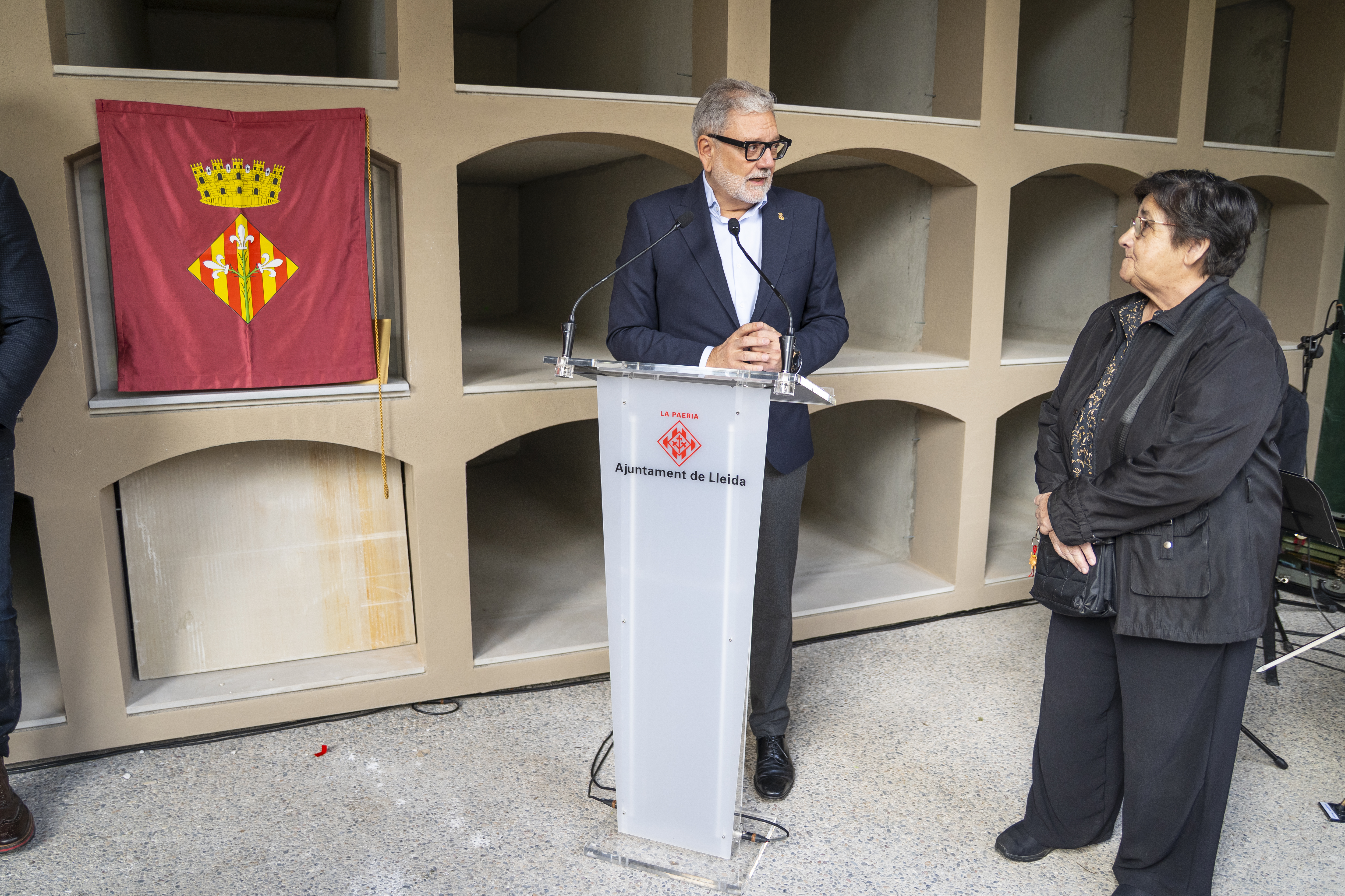 Larrosa i Montserrat Vives han pronunciat unes paraules de record a Antoni Vives