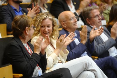 Autoritats i organització, en la sessió inaugural de Som Cinema..