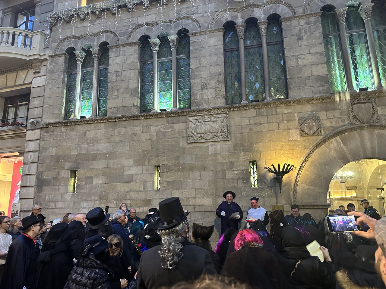 L’enterro ha estat acompanyat amb les músiques de la Ilerband