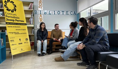Presentació del concurs Josep Pernau a l’INS Ronda, amb el regidor Roberto Pino; la presidenta del CPC Lleida, Laura Alcalde; el coordinador pedagògi….