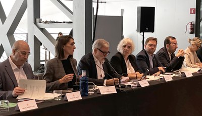 El paer en cap, Fèlix Larrosa, ha defensat l'Agenda Estratègica Lleida 2050 com a document “de grans consensos que defineix un espai econòmic comú al….