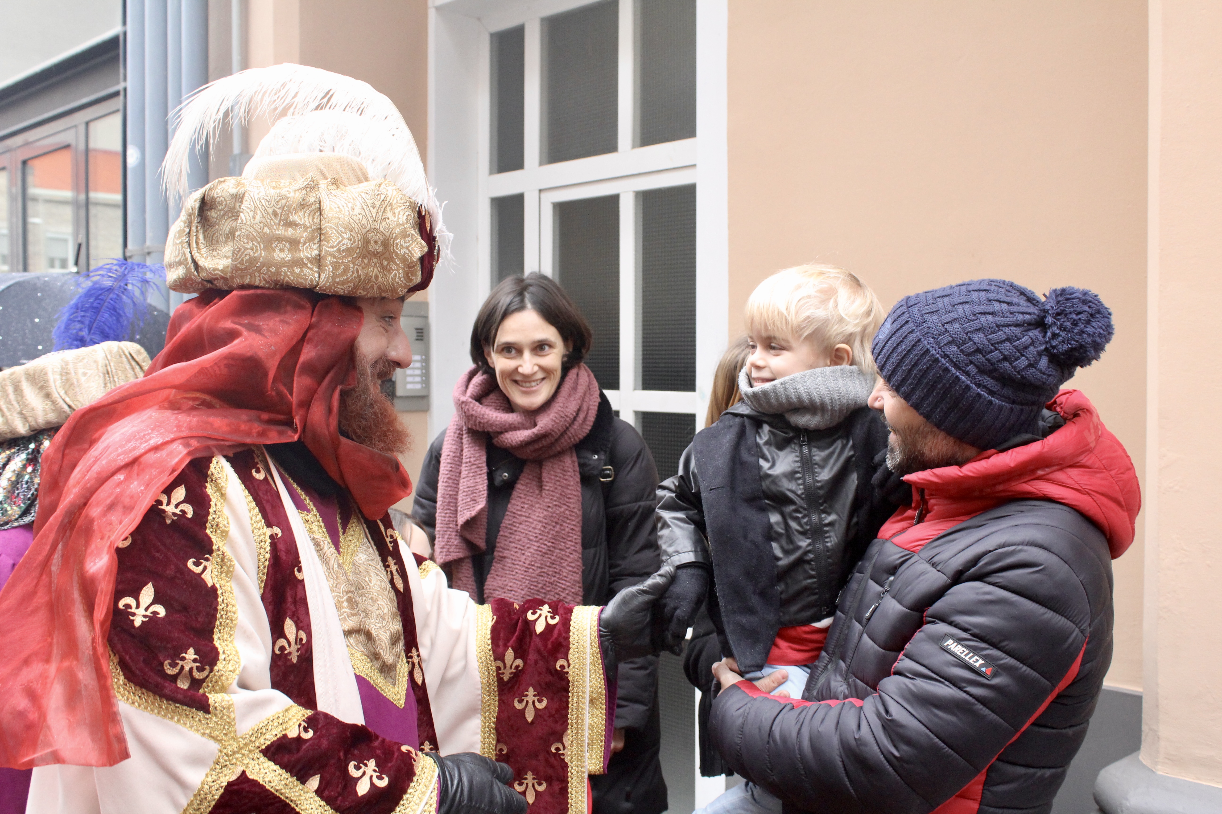 El Camarlenc en la seva visita a l'Eix