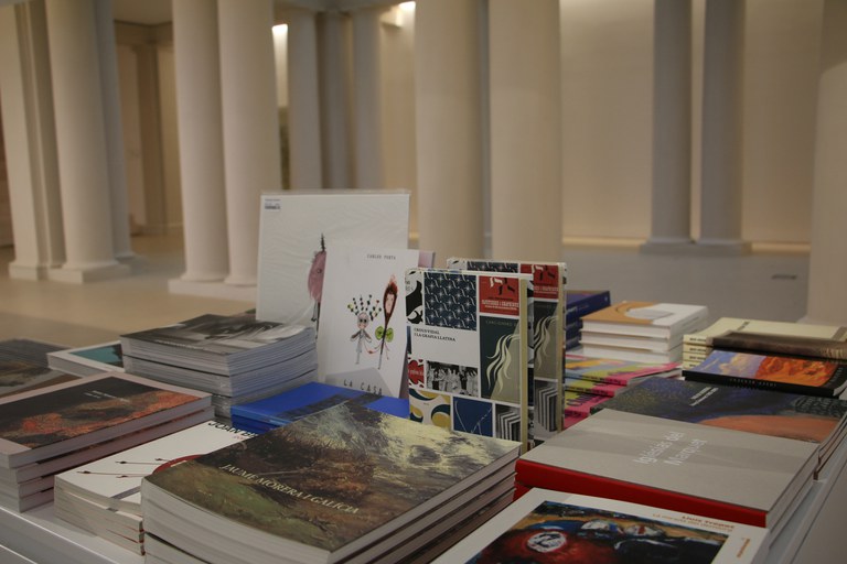 Amb motiu de Sant Jordi, el MORERA farà un 10% de descompte en la compra de publicacions de la botiga del Museu.
