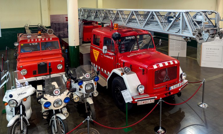 Foto d'arxiu de camions de Bombers al Roda Roda. L'equipament inaugura avui l'exposició "Bombers 40 anys".