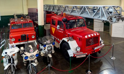 Foto d'arxiu de camions de Bombers al Roda Roda. L'equipament inaugura avui l'exposició "Bombers 40 anys"..