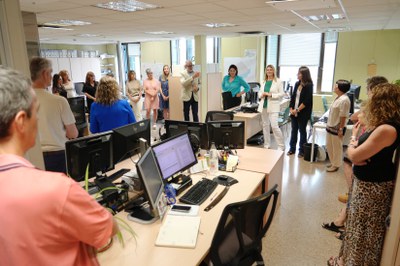 En la ronda de visites de l'alcalde Larrosa a dependències municipals, ha visitat aquest matí l'àrea d'Urbanisme..