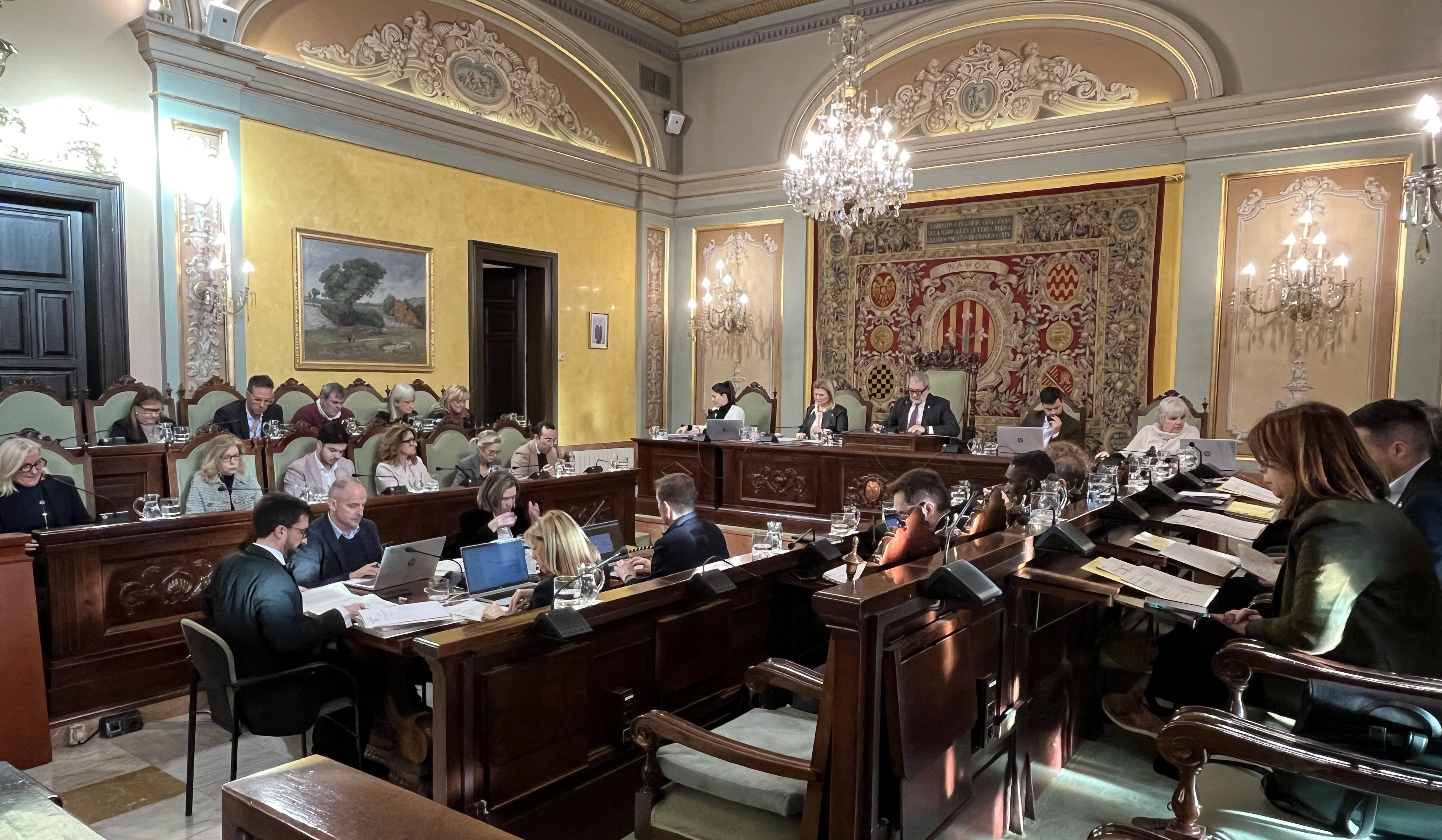 La Paeria ha celebrat aquest divendres el darrer ple muncipal del 2024.