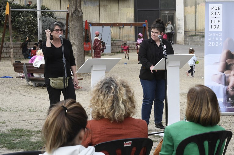 "La SubVERSiva", versos, feminismes i més… amb Laia Claver i Olza Olzeta, al Poesia Lleida 2024. Aquest dimecres, a la plaça de l'Escorxador.