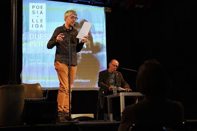"Dues veus per una terra", amb els poetes lleidatans Jordi Pàmias i Jordi Prenafeta. Aquest dimecres, amb el Poesia Lleida..