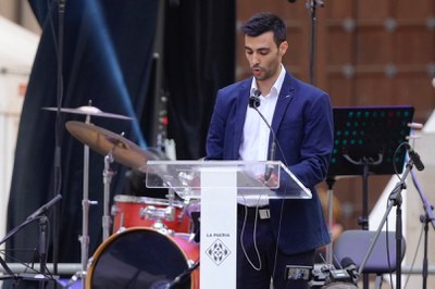 Un moment de la lectura del pregó que ha fet l'entrenador de l'ICG Força Lleida.