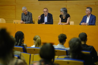 La Paeria i el Departament d'Educació col·laboren des del 2017 amb el projecte Èxit i l'alumnat de secundària de l'Institut Maria Rúbies..