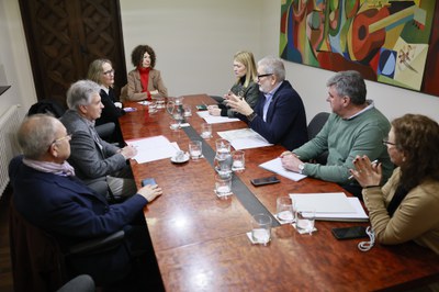 La Taula Cívica pel trasllat del Centre Penitenciari de Ponent s'ha reunit a la Paeria.