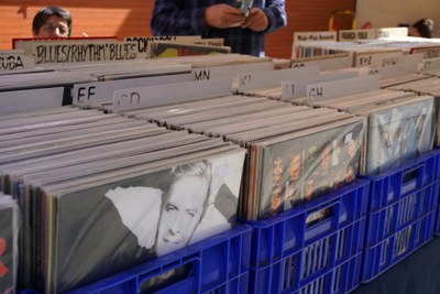 En el marc del MUD, aquest dissabte al migdia, Fira del Disc, a la plaça Esteve Cuito..