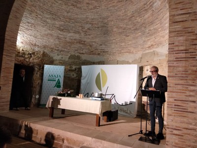 L'alcalde ha dirigit unes paraules de salutació abans del showcooking.