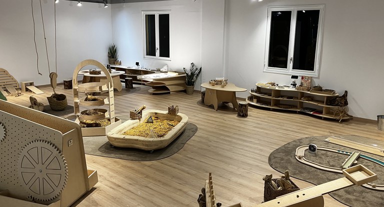 Els infants de 0 a 6 anys d’escoles i llars d’infants poden fer descobertes científiques mitjançant el joc a l'Espai Ciència 06.