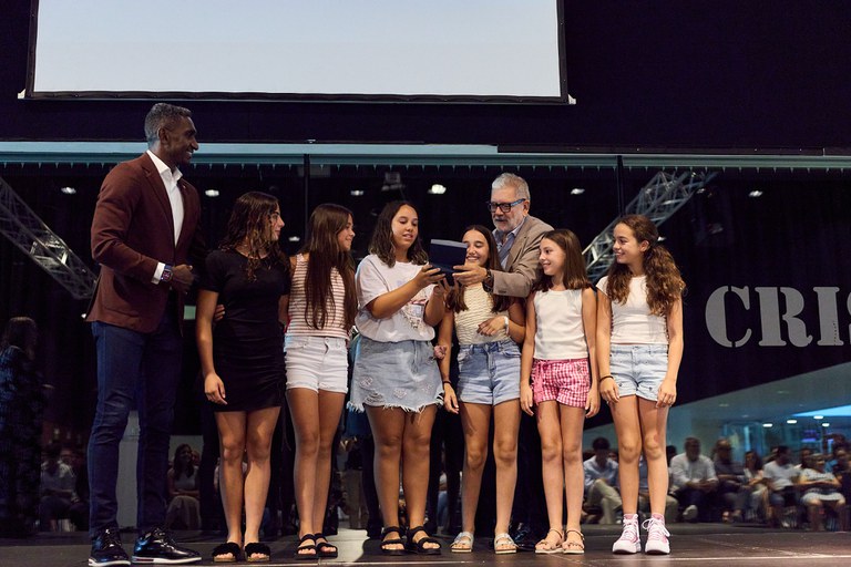 La Gala a la Llotja ha reconegut 11 clubs i 40 esportistes lleidatans/es que han sumat nous èxits per a l'esport de la ciutat.