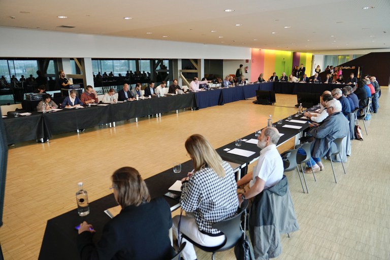 El Fòrum de l'Aigua ha reunit els representants dels diferents sectors implicats en la gestió de l'aigua a Lleida.