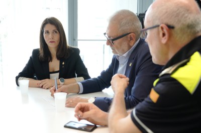 L’objectiu de la trobada ha estat estudiar el desplegament d’una policia de proximitat als diferents barris de Lleida i avançar en la millora de la p….