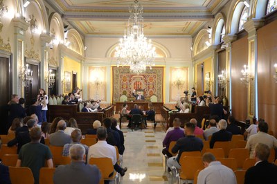 Després del ple d'elecció d'alcalde, s'ha celebrat una segona sessió.